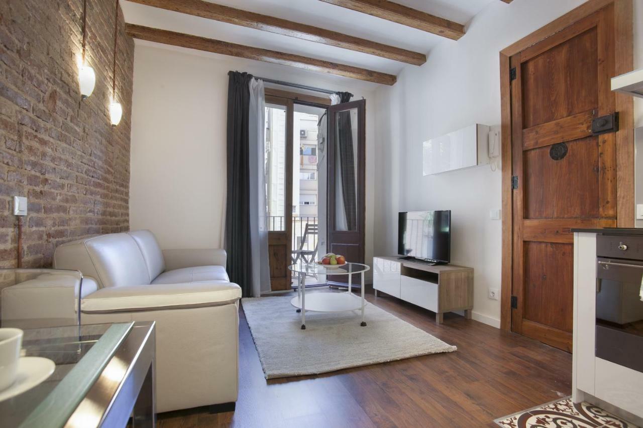 Tendency Apartments - Sagrada Familia Барселона Экстерьер фото